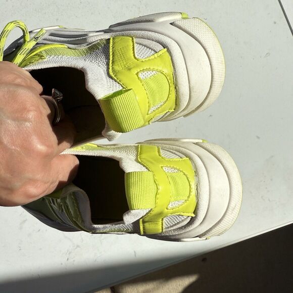 H&M Womens Sz 6 Neon Green Highlighter Lace Up Chunky Style Trainers Sneakers - Picture 6 of 7